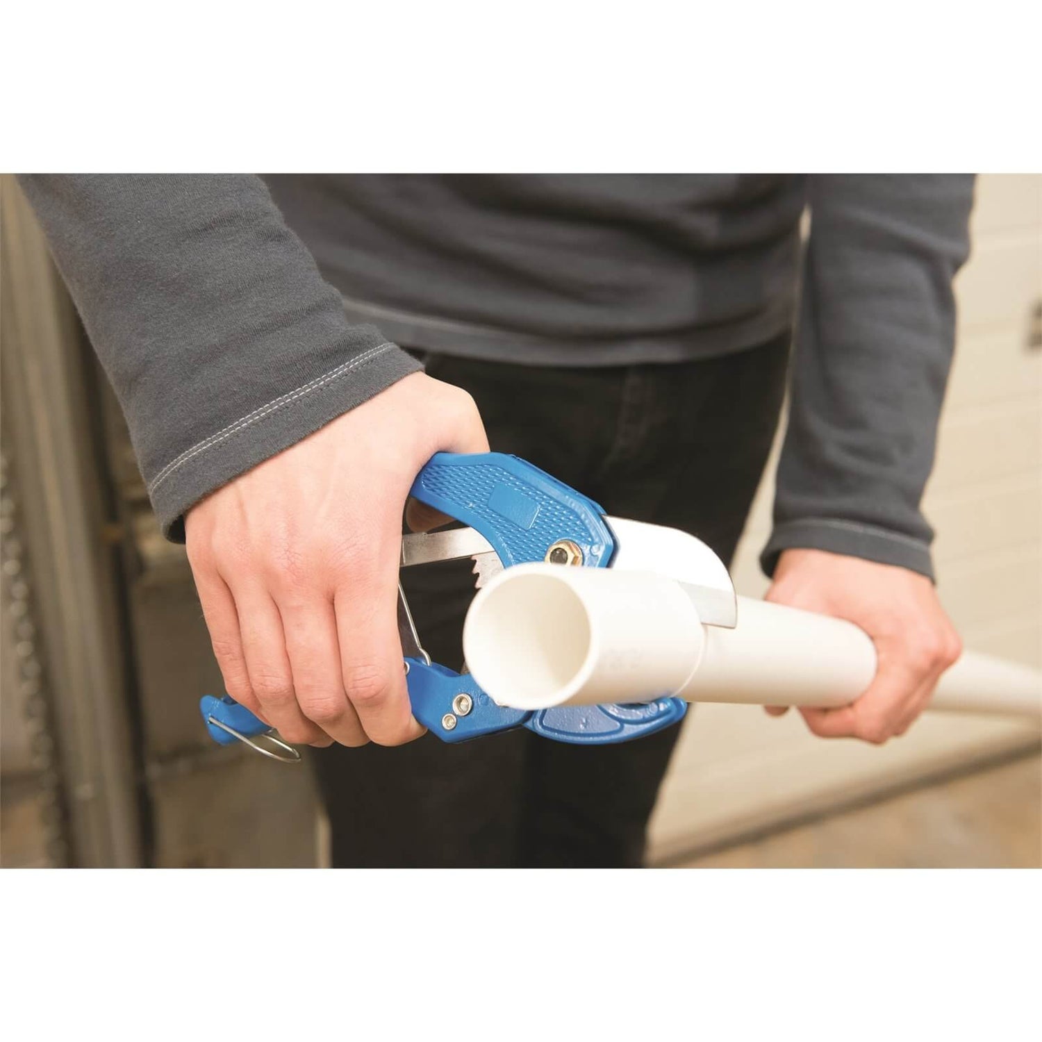 Silverline Ratcheting Plastic Pipe Cutter 42mm Homebase