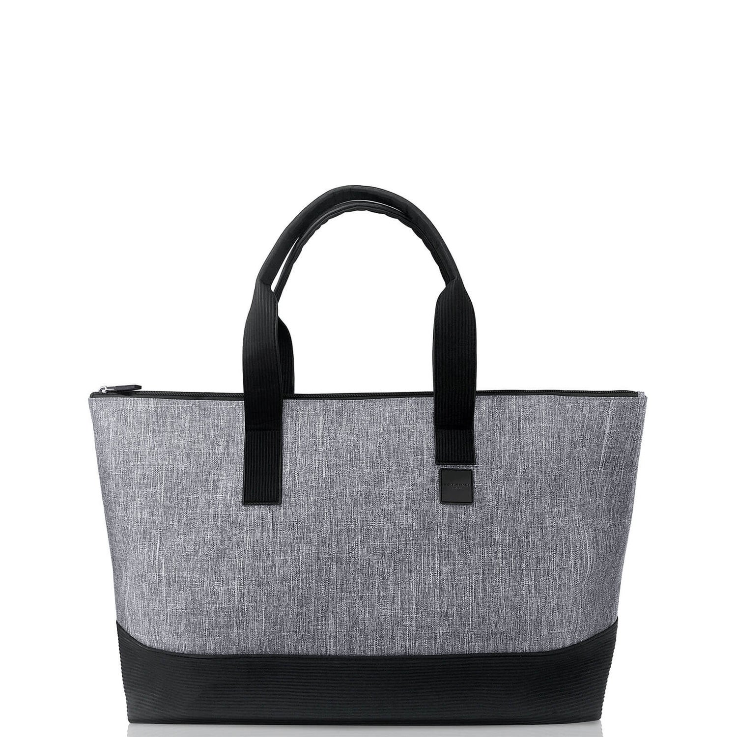 Issey Miyake L'eau D'issey Pour Homme Travel Bag - LOOKFANTASTIC