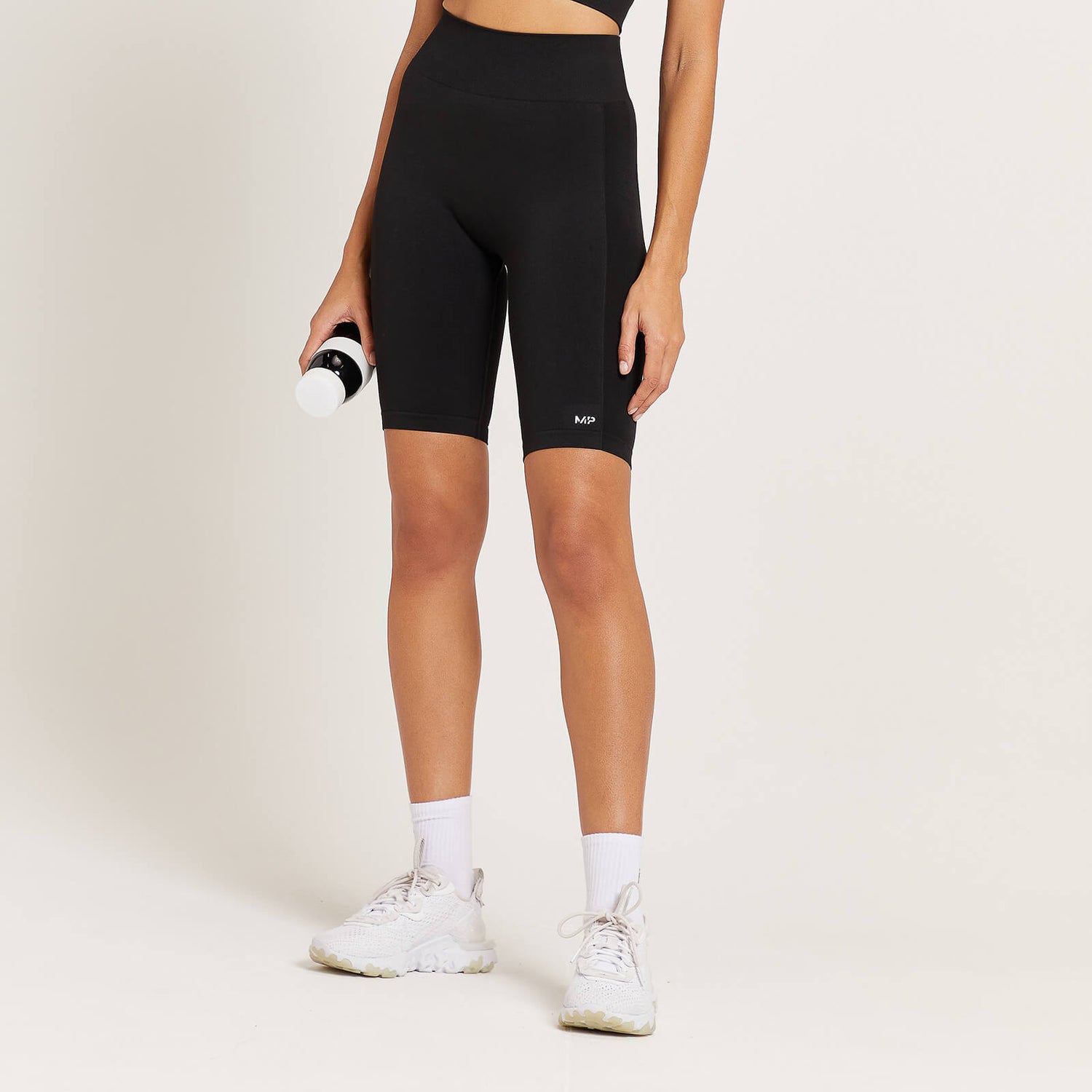 MP Women's Curve High Waisted Cycling Shorts - Black | MYPROTEIN™