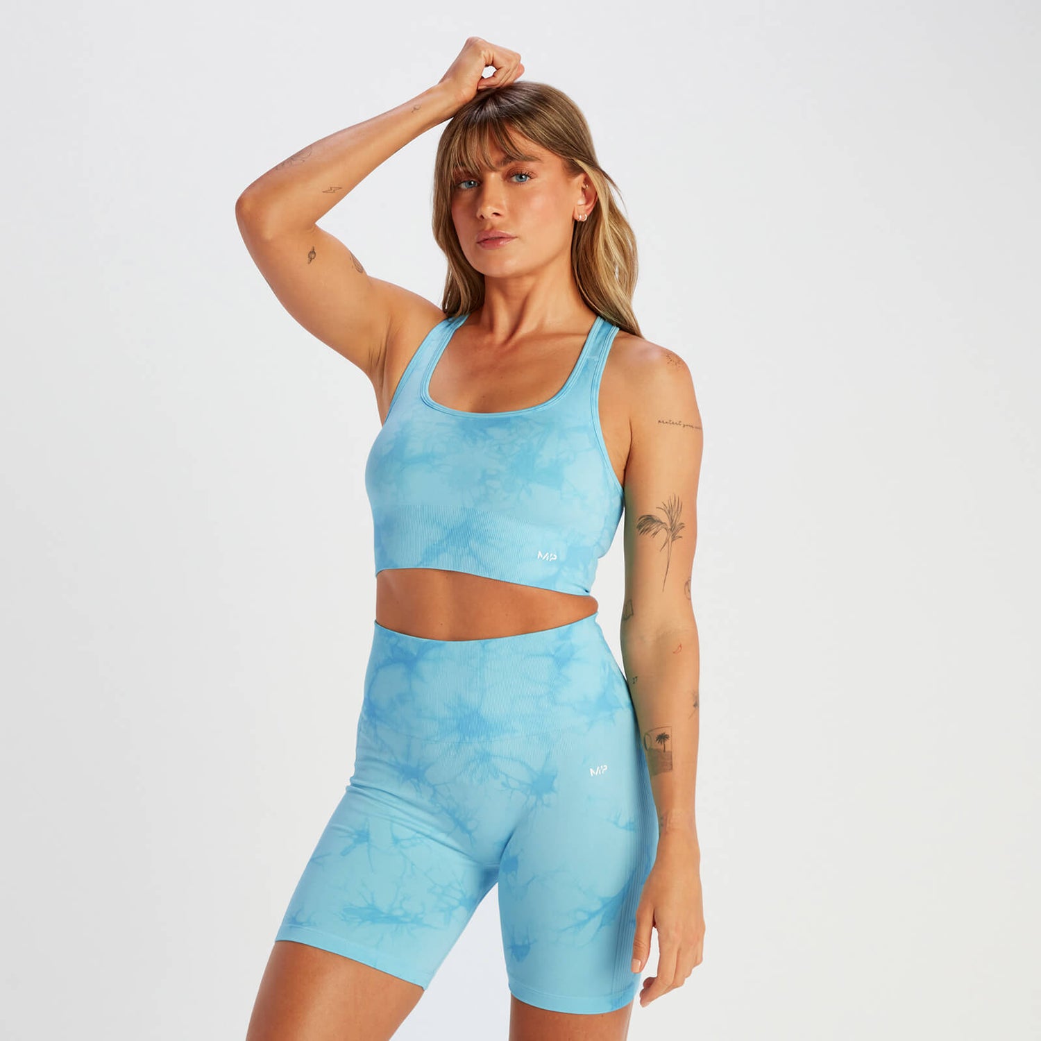 MP Women's Shape Seamless Sports Bra Blue Tie Dye MYPROTEIN™