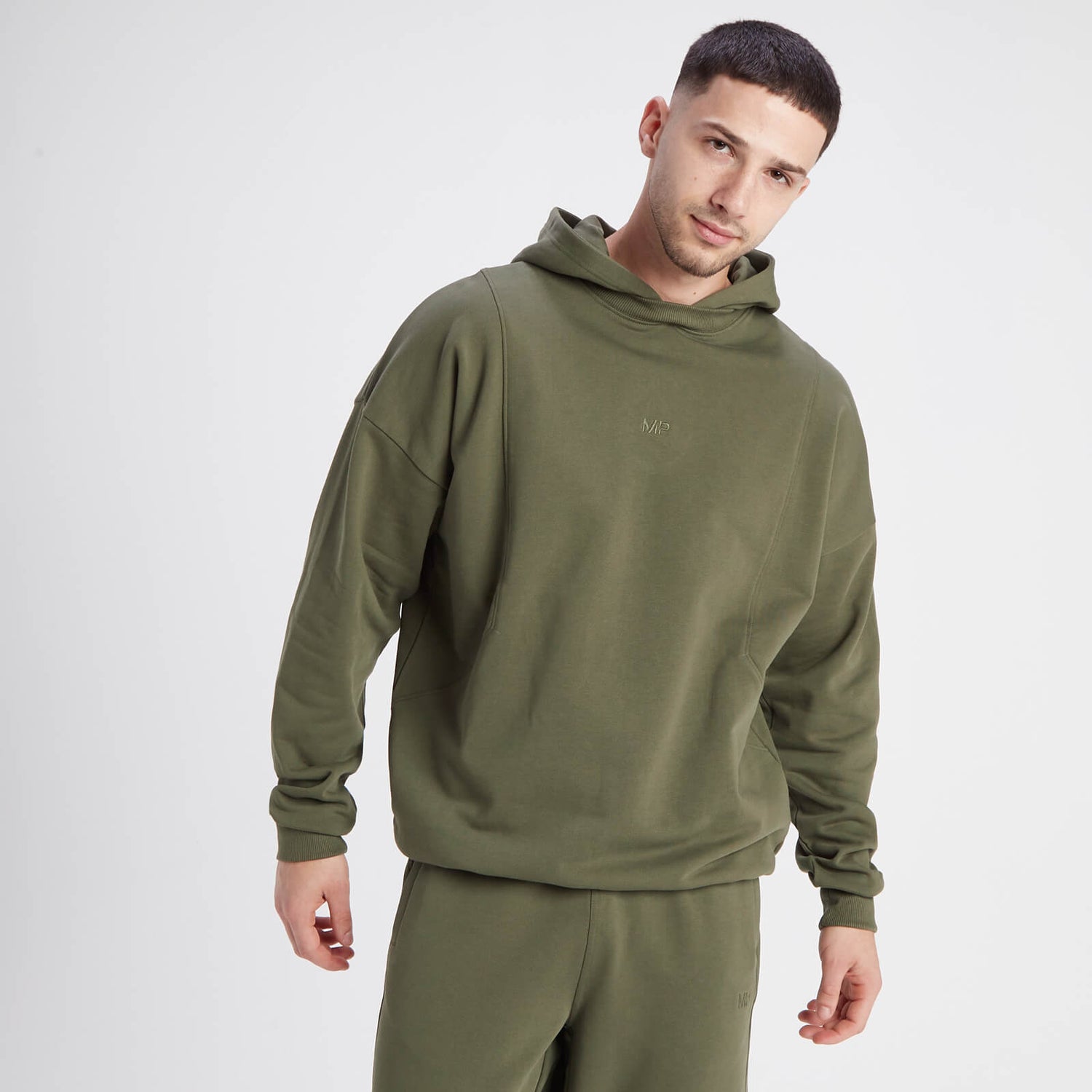 MP Men's Oversized Adapt Hoodie - Olive | MYPROTEIN™