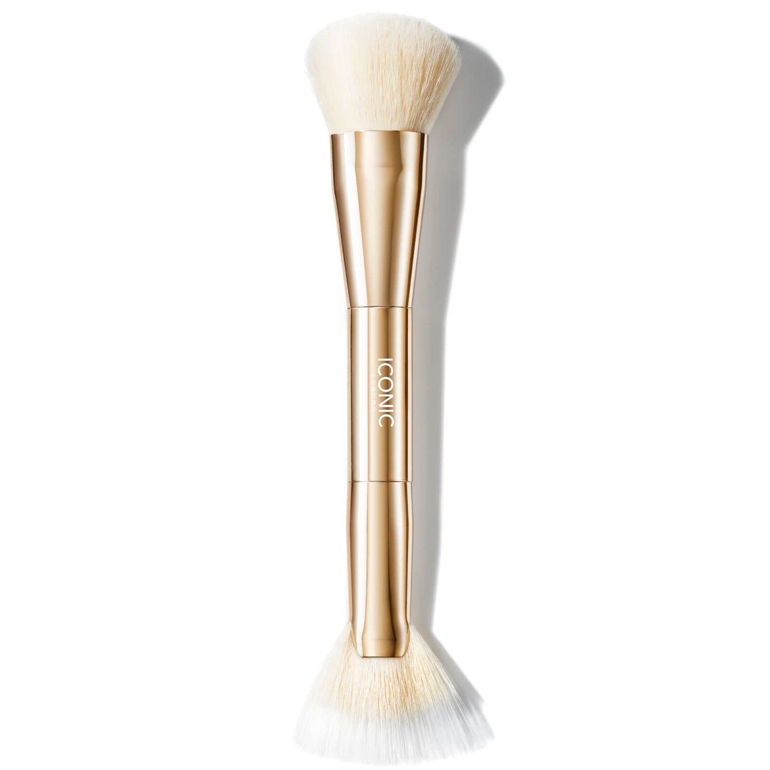 ICONIC London Cheek Glow Brush Exclusive LOOKFANTASTIC