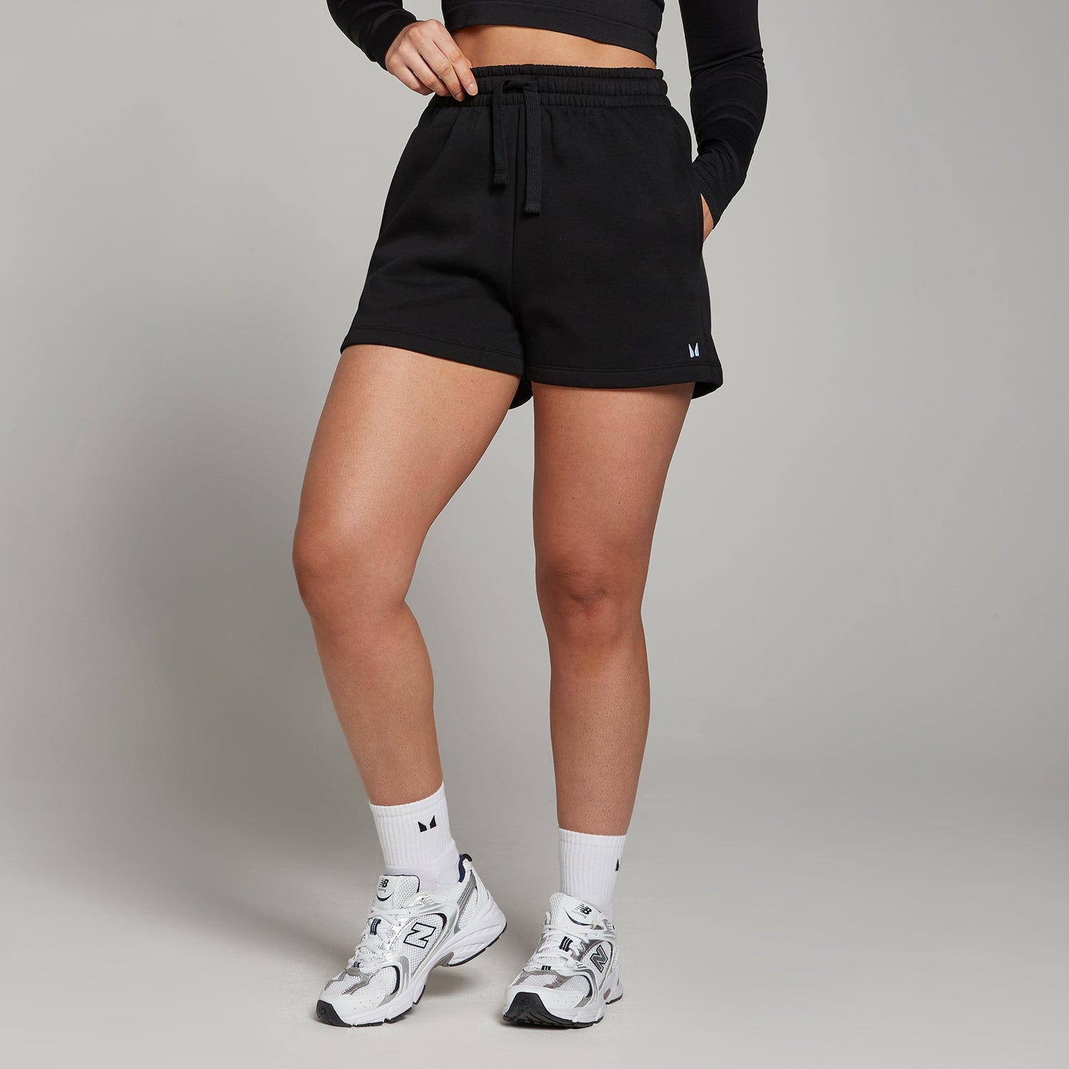 MP Women's Basics Shorts Black MYPROTEIN™