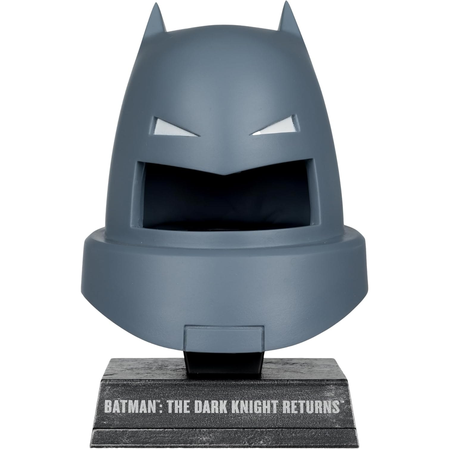 McFarlane DC Direct Dark Knight Returns 1:3 Scale Armored Batman Cowl ...