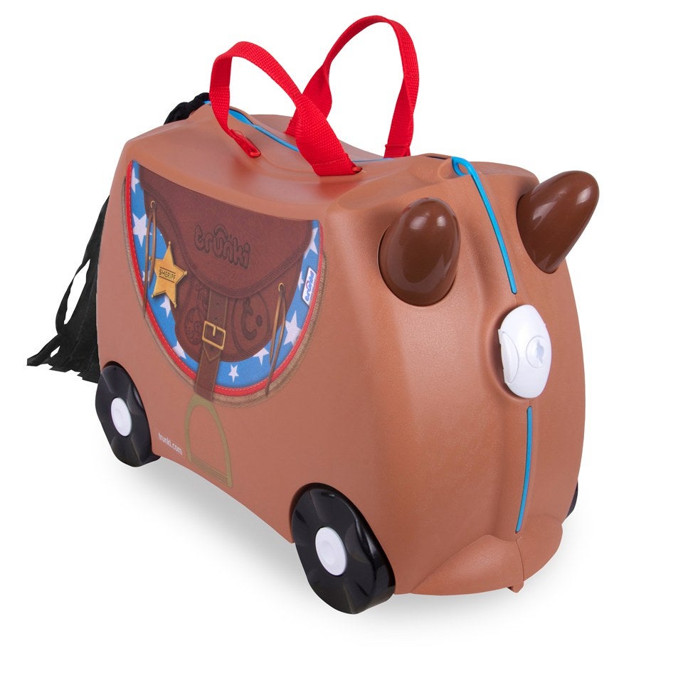 Iwoot trunki clearance