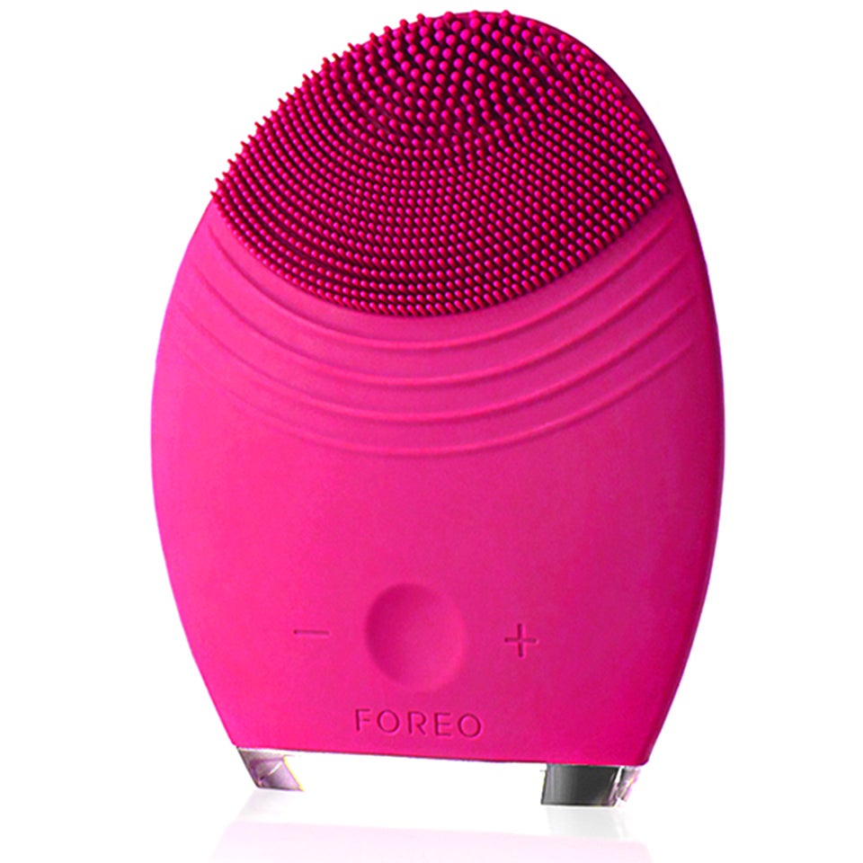 FOREO LUNA™ Exclusive for All Skin Types - Magenta