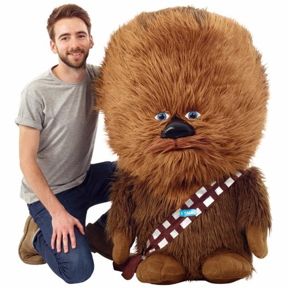 Star Wars Talking Chewbacca 48 Inch Talking Plush Figure Merchandise -  Zavvi US