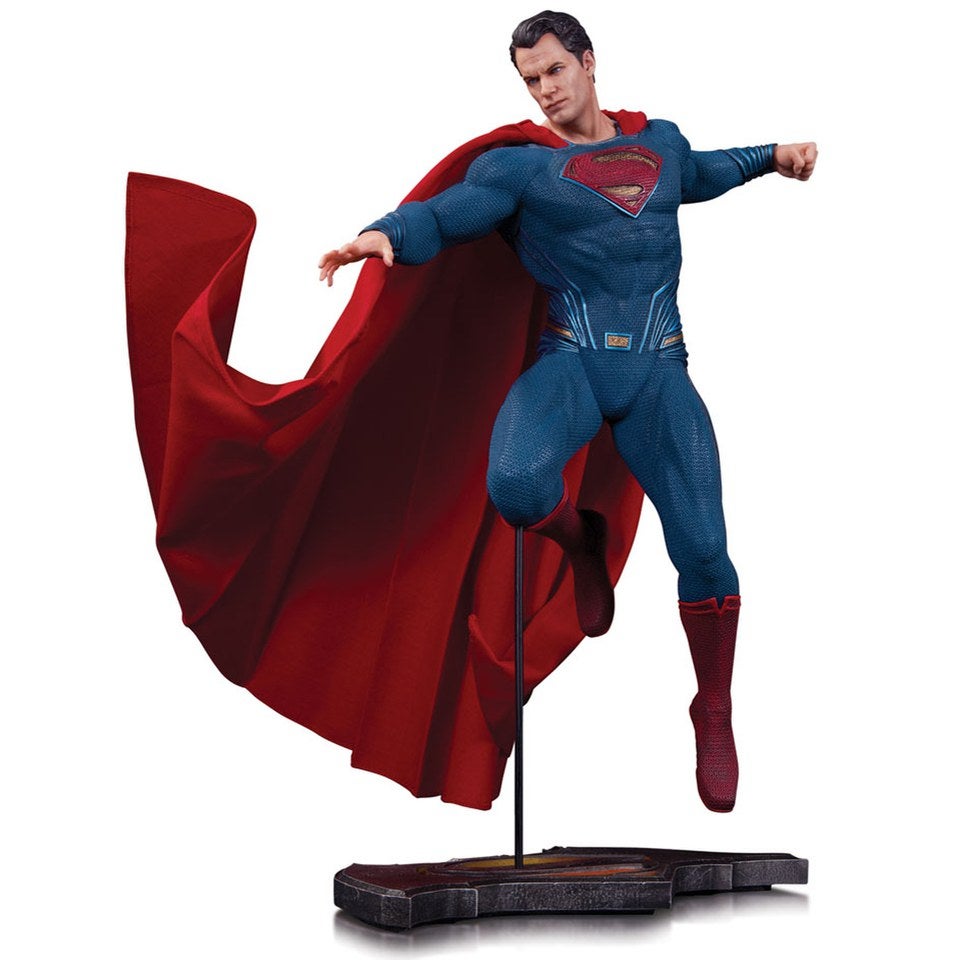 DC Collectibles DC Comics Batman v Superman Dawn of Justice Superman Statue  Merchandise | Zavvi España