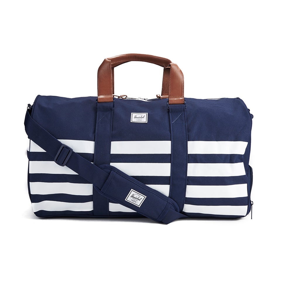 Herschel Men s Novel Peacoat Offset Duffle Navy White TheHut