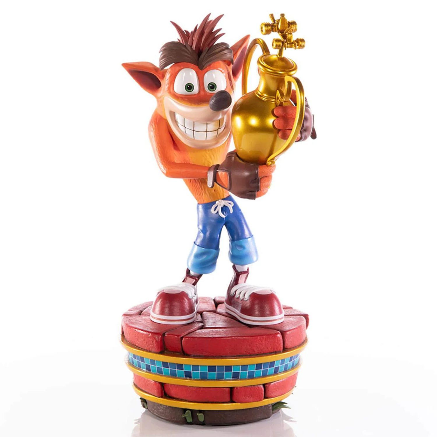 First 4 Figures Crash Team Racing Nitro-Fueled (Crash Winner) Resin 18 Inch Statue