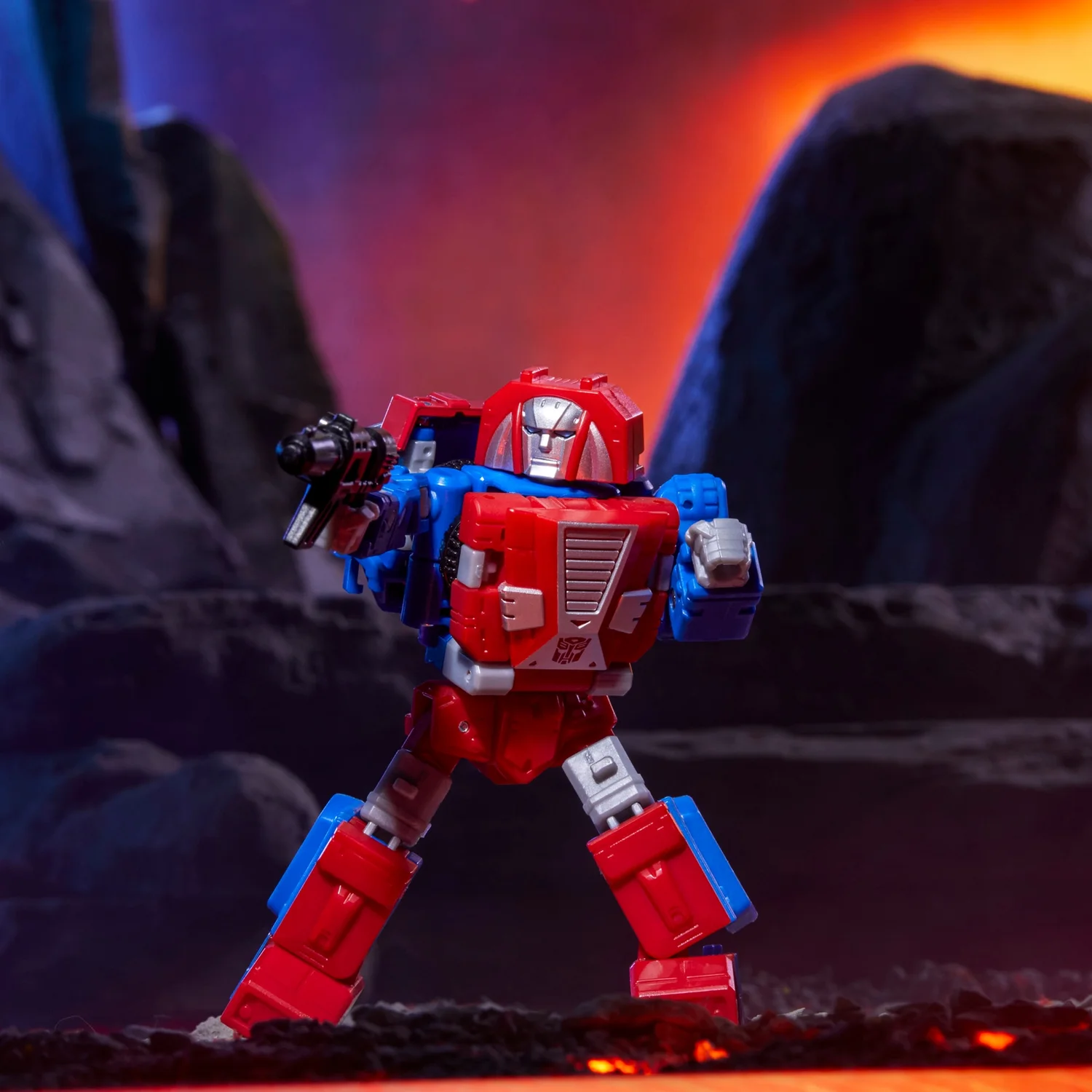 Hasbro Transformers Legacy United Deluxe G1 Universe Autobot Gears 5.5” Action Figure, 8+
