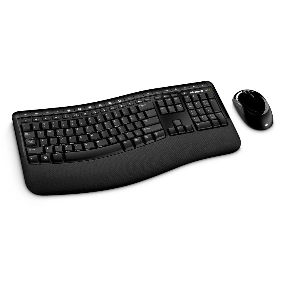 Microsoft Wireless Comfort Desktop 5000 Keyboard and Mouse Set