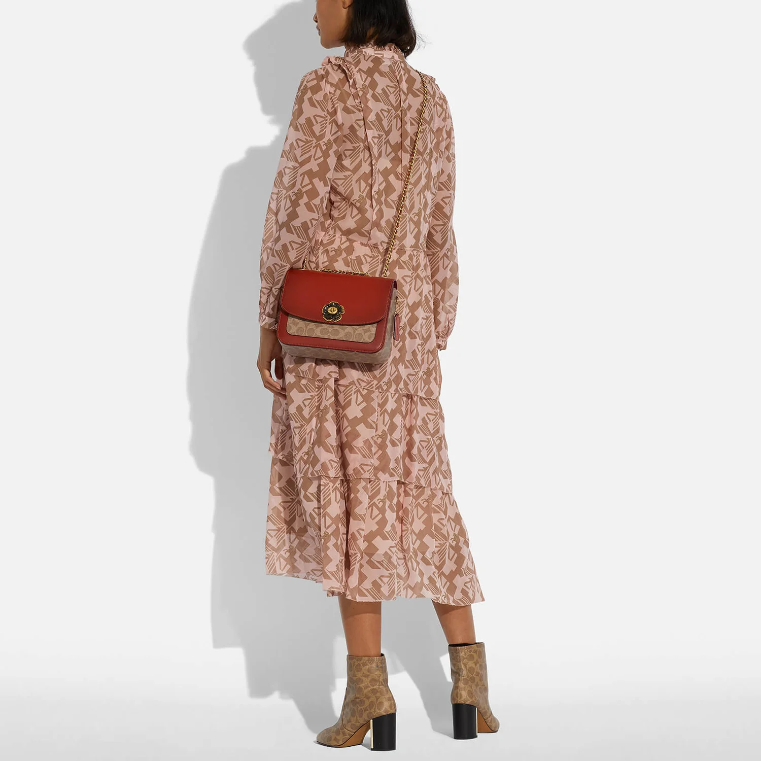 Coach 蔻驰 Madison 2020年新款山茶花包， 6.7折 ￥2275.99