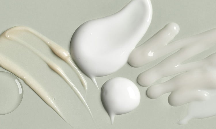 7 Face Serums That Will Plump and Hydrate Dry Skin