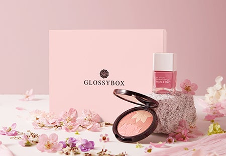 GLOSSYBOX im April Blossom Edition