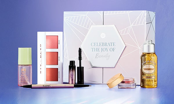 GLOSSYBOX CHRISTMAS LIMITED EDITION 2022