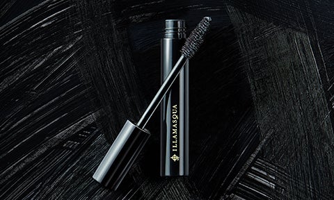 Introducing Masquara By Illamasqua. The darkest black, with the glossiest finish, in an intense thickening and lengthening formulation.