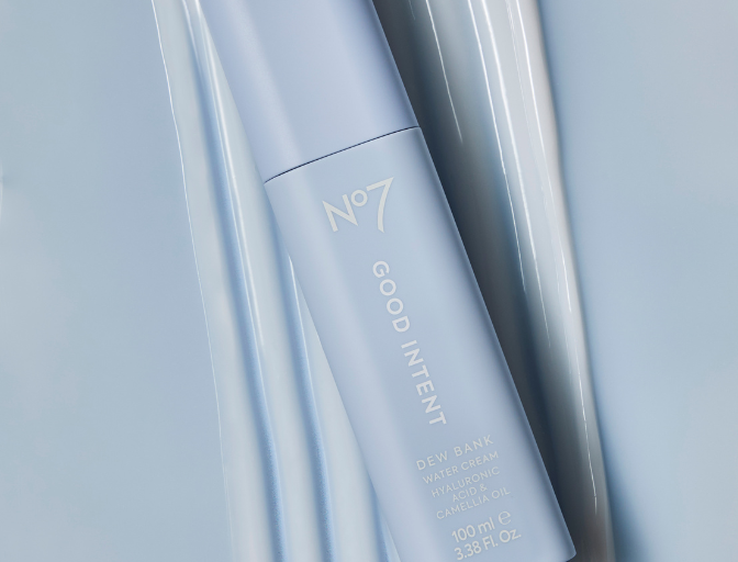 No7 Good Intent Cleansing Balm and Whipped Foam cleanser, falling in front of a ombre gradient background