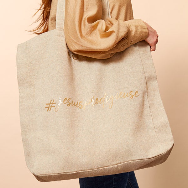 Free NUXE tote bag on all orders when you spend £60