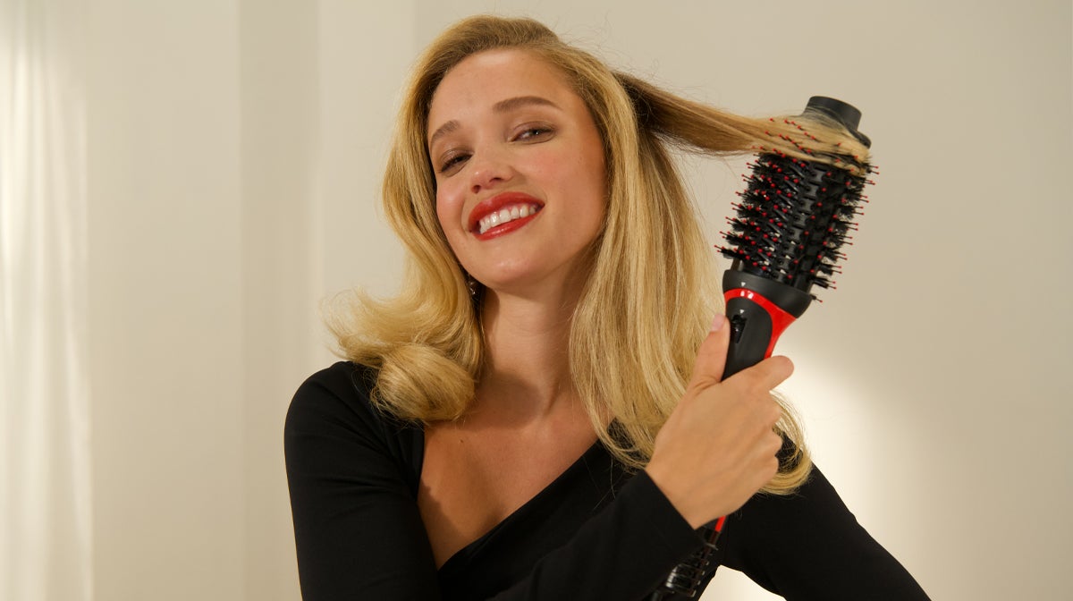 Women using the revlon volumiser plus which is the best hot air styler for her hair type
