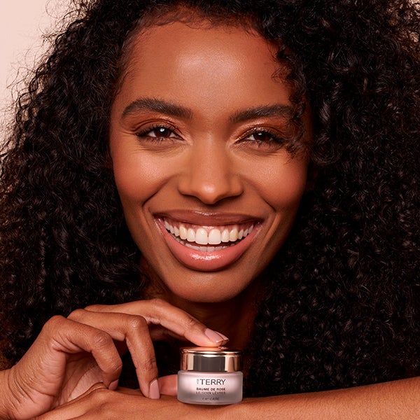 Beautifully Nourished Skin With Baume de Rose<br><br>