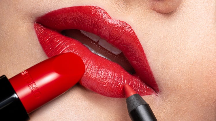 Lipstick and Liner Bundle