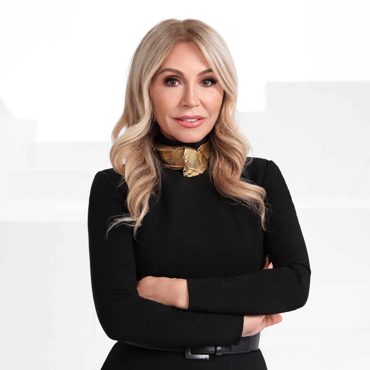 ANASTASIA SOARE