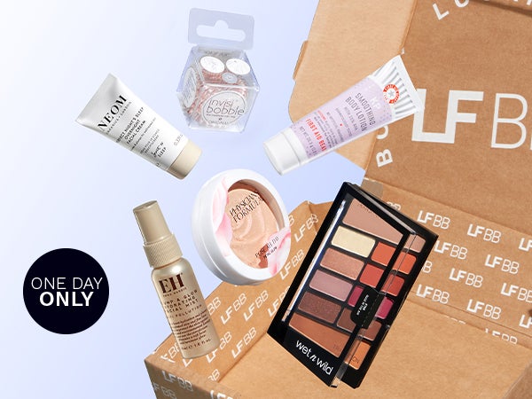 £10 FIRST BEAUTY BOX