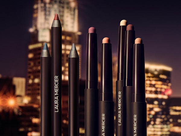 19.9.23 - New in Laura Mercier Caviar Stick