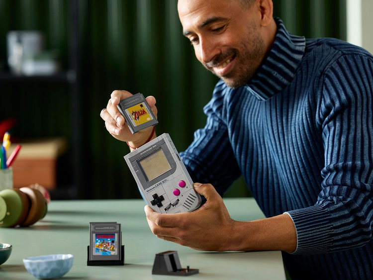 LEGO GAMEBOY