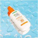 Spray de Proteção Solar em Creme Ultra Hidratante com FPS 30 Ambre Solaire da Garnier 200 ml