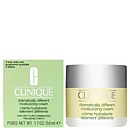 Clinique Moisturisers Dramatically Different Moisturizing Cream for Very Dry to Dry Combination Skin 50ml / 1.7 fl.oz.
