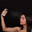 Vaporisateur de finition NYX Professional Makeup - Dewly Finish (Fini frais) / Tenue longue durée