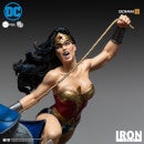 Iron Studios DC Comics Diorama 1/6 Wonder Woman Vs Darkseid by Ivan Reis 54 cm