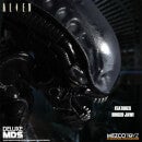 Mezco Alien Deluxe MDS Figure - Alien
