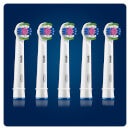 Oral-B 3D White Brush Head with Clean Maximiser - 5 Counts