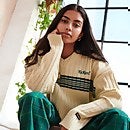 Women's Cream cropped v-neck knit Beige
