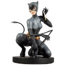 DC Direct DC Designer Series 1/6 Scale Statue - Catwoman by Stanley Lau