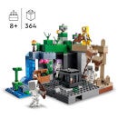 LEGO Minecraft: The Skeleton Dungeon, Buildable Toy (21189)