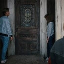 DUST! Stranger Things Season 4 - Creel House Window Backlit Poster - Zavvi Exclusive