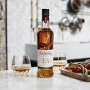 Glenfiddich 15 Year Old Single Malt Scotch Whisky, Limited Edition Release x Santtu Mustonen, Gift Bottle & Flask Set, 70cl