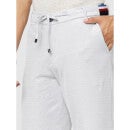 Off White Solid Regular Fit Cotton Shorts (BOJACQ)