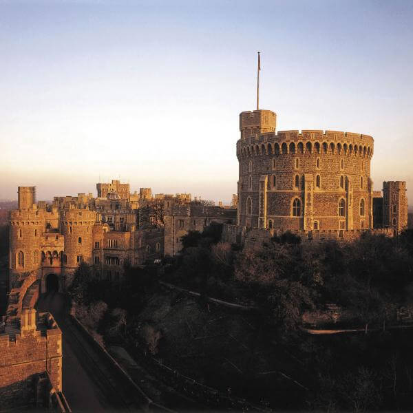 Visit to Windsor Castle and Afternoon Tea for Two