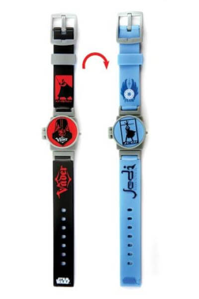 Star Wars Transforming Flip Top Lcd Watch