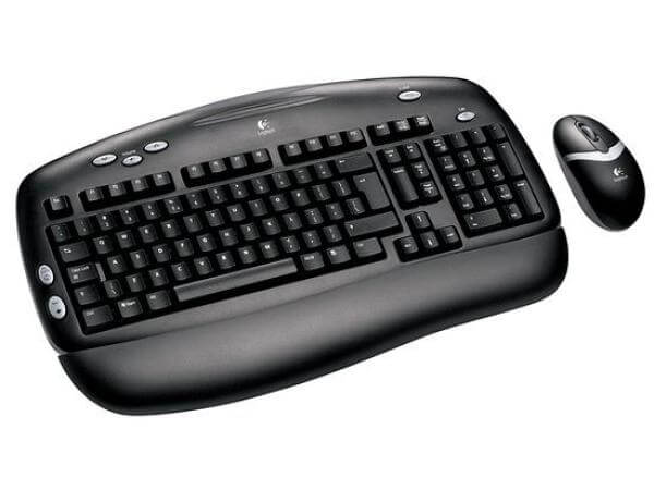 Logitech EX100 Cordless Keyboard and Mouse (967713-0120)