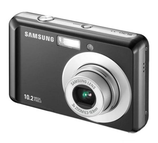 Samsung ES15 Digital Camera 10.2MP 3x Optical Zoom 2.5 Inch LCD (Black)