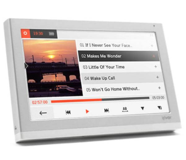 iRiver P7 16GB Flash Portable Media Player
