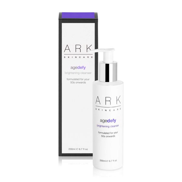 ARK - Очищающее антивозрастное осветляющее средство Age Defy Brightening Cleanser (200 мл)
