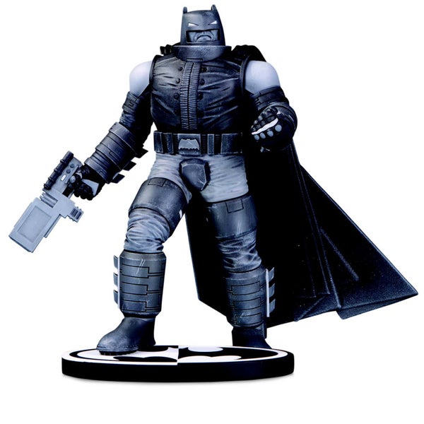 DC Collectibles Batman Batman Noir et Blanc Statuette Batman en armure par Frank Miller