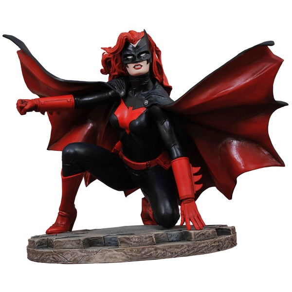 Diamond Select DC Gallery PVC Figure - Comic Batwoman